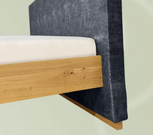 flussdorf-malve-bett-detail-1-241209-527x463-crop-50-50.webp
